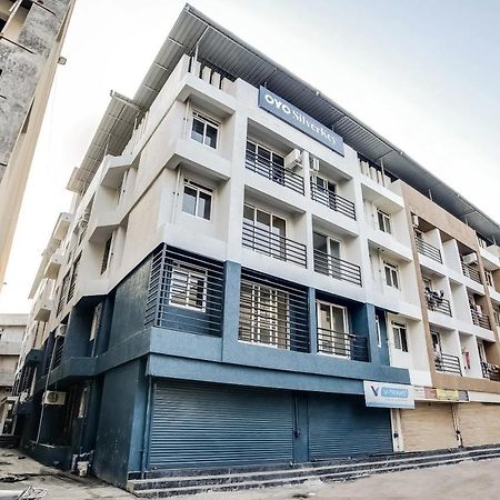 Hotel Bhumi World Bhiwandi Exterior photo